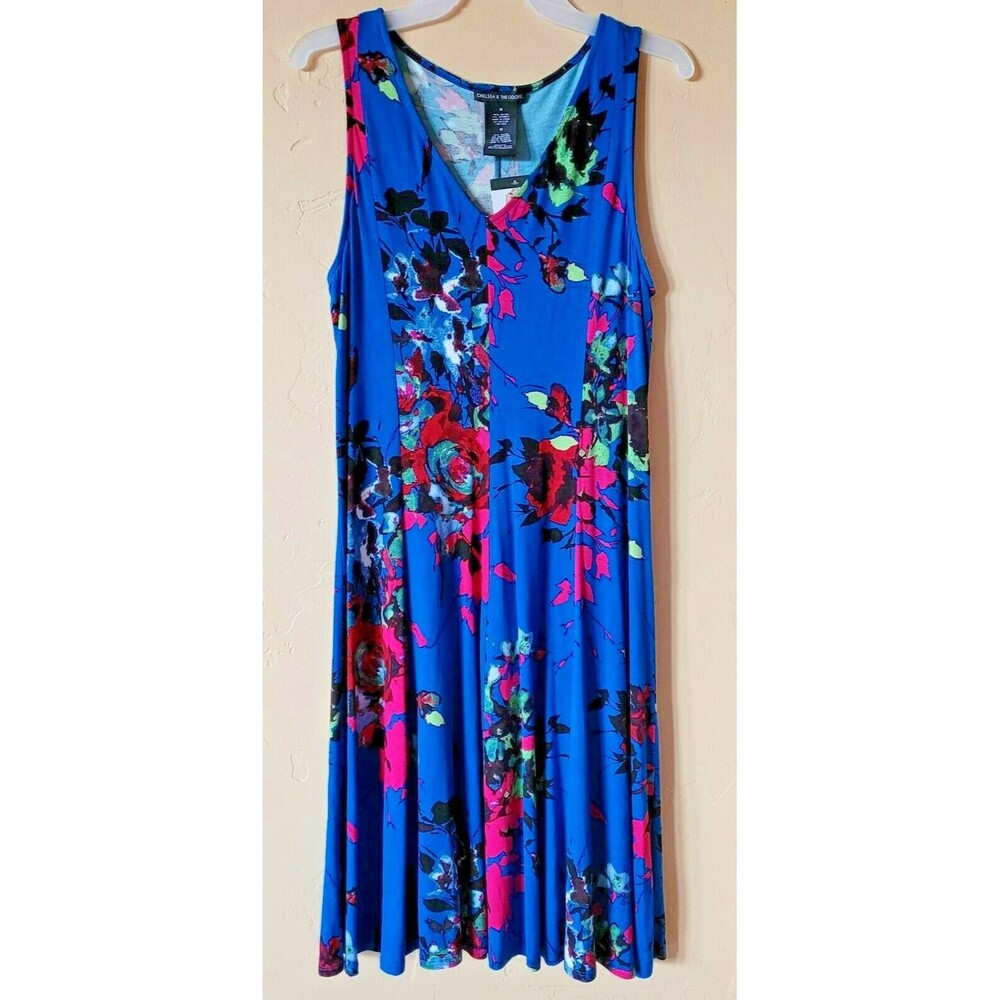 NWT Chelsea & Theodore Women's M Full Bloom Blue Multicolored Sleeveless Dress